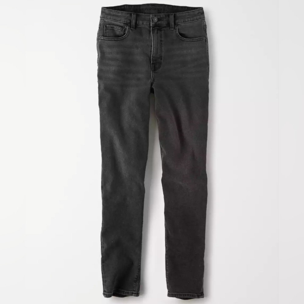 AE Stretch Mom Jean Size 4-Short
